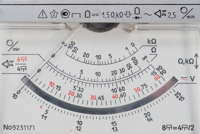 Аналоговый мультиметр